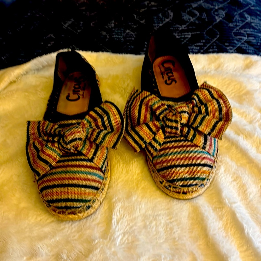 Sam Edelman shoes. Striped multi-colored cloth. Size 7 1/2.